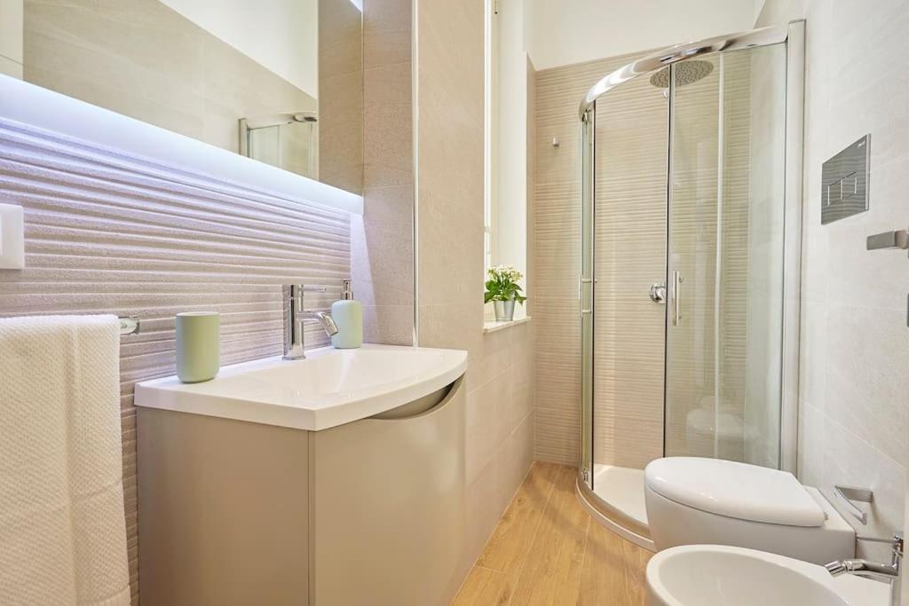 Casa Vale E Giu Apartment Palermo Bagian luar foto