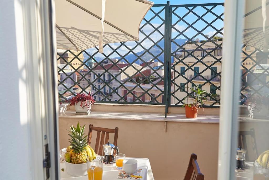 Casa Vale E Giu Apartment Palermo Bagian luar foto