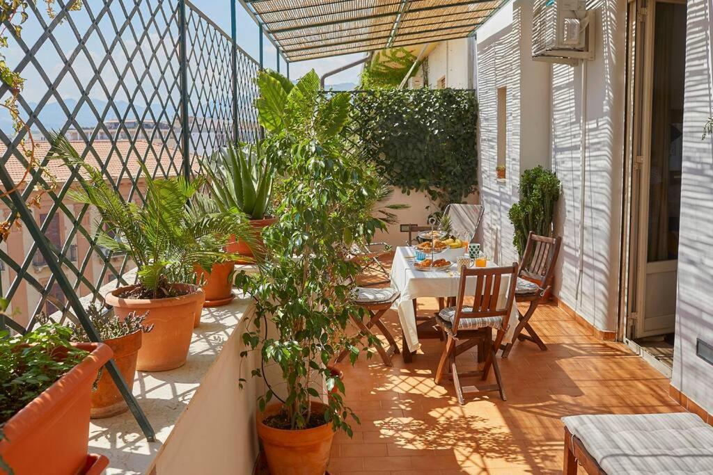 Casa Vale E Giu Apartment Palermo Bagian luar foto